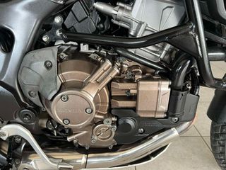 Honda CRF 1000 2016 AFRICA TWIN DCT-thumb-16