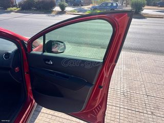 Peugeot 3008 2010 1.6 120HP-thumb-13