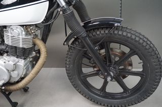 Yamaha SR 400 1982 Cafe Racer-thumb-10