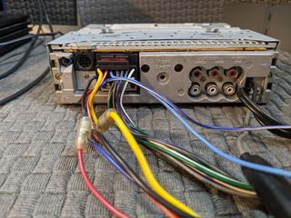 SONY CDX-MP80-thumb-11