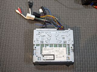 SONY CDX-MP80-thumb-12