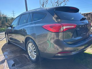 Ford Focus 2019-thumb-4