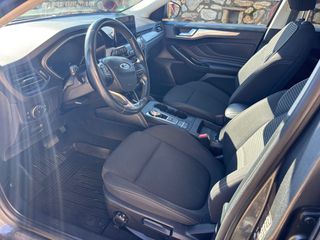 Ford Focus 2019-thumb-6