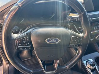 Ford Focus 2019-thumb-8