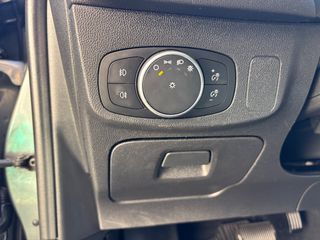 Ford Focus 2019-thumb-9