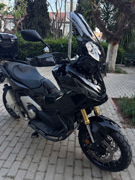 Honda X-ADV 2025 X-ADV 750 DCT ABS