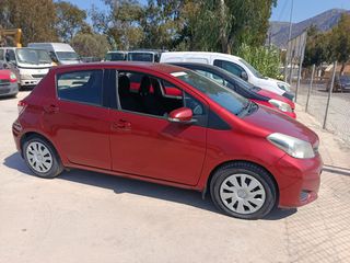 Toyota Yaris 2013 1.4  DIESEL-thumb-16