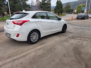 Hyundai i 30 2012 1.6 CRDi Comfort-thumb-6
