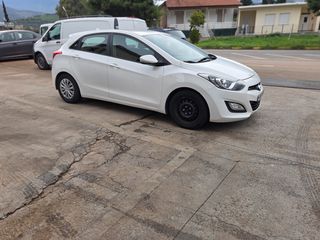 Hyundai i 30 2012 1.6 CRDi Comfort-thumb-7
