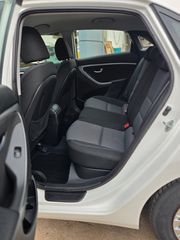 Hyundai i 30 2012 1.6 CRDi Comfort-thumb-10