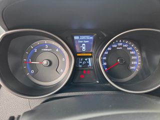 Hyundai i 30 2012 1.6 CRDi Comfort-thumb-26