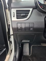 Hyundai i 30 2012 1.6 CRDi Comfort-thumb-27
