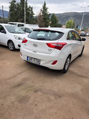 Hyundai i 30 2012 1.6 CRDi Comfort-thumb-34