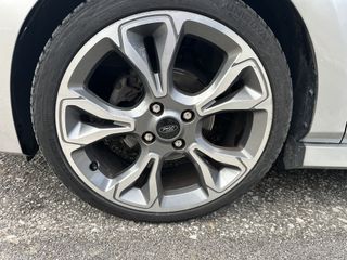 Ford Fiesta 2018 ST-LINE-thumb-9