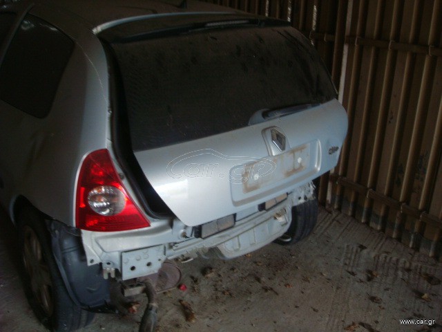 Renault Clio 2003 1.4 16V DYNAMIQUE