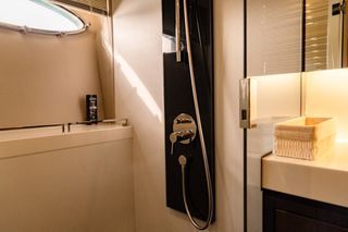 Princess 2012 V72-thumb-77