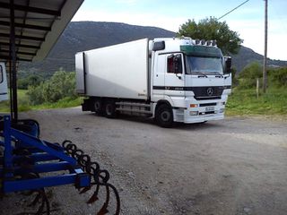 Ψυγείο Mercedes-Benz 2002
