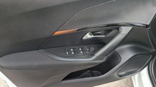 Peugeot 2008 2022 1.5 BLUEHDI 100 ACTIVE PLUS-thumb-12