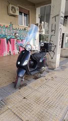 Vespa LX 125 2007-thumb-5