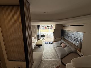 Azimut 2022 68-thumb-65