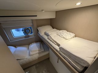 Azimut 2022 68-thumb-38