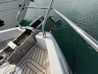 Azimut 2022 68-thumb-14