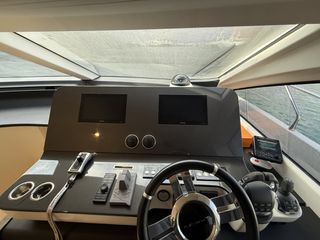 Azimut 2022 68-thumb-34