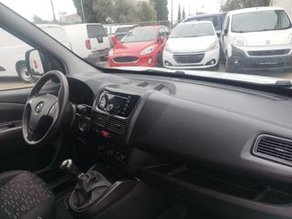 Fiat Doblo 2017 OPEL COMBO-thumb-5