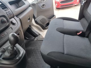 Opel Vivaro 2017 Full extra-thumb-29