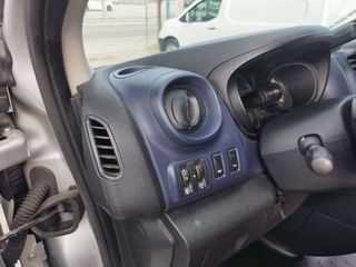 Renault Trafic 2017 OPEL VIVARO-thumb-26