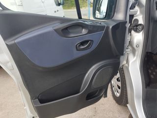 Renault Trafic 2017 OPEL VIVARO-thumb-32