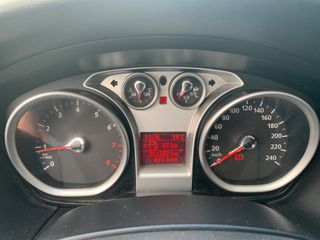 Ford Focus 2008 1.6 GHIA SDN-thumb-13