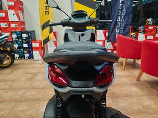 Piaggio Beverly 310 2026 S  ΠΡΟΣΦΟΡΑ !!  ΕΤΟΙΜΟΠΑΡΑΔΟΤΟ!!-thumb-8