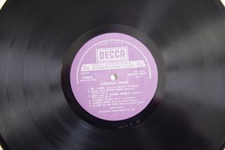 JOHN MAYALL - LOOKING BACK-thumb-5