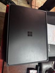 Microsoft surface loptop 15-thumb-2