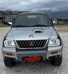Mitsubishi L200 2005
