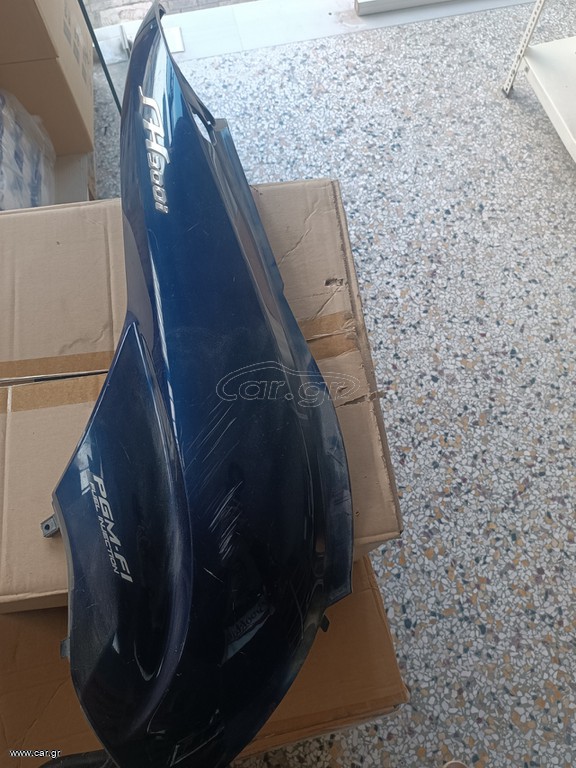 ΠΛΕΥΡΟ ΔΕΞΙΟ  σέ καλή κατάσταση
