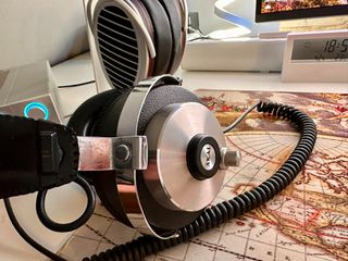 HI - FI  ΑΚΟΥΣΤΙΚΑ   AKAI   ASE - 30