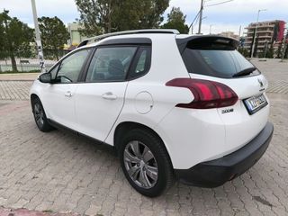 Peugeot 2008 2019 1.2 PURETECH 110 ALLURE-thumb-2