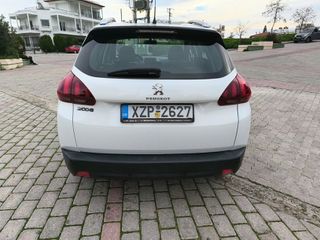 Peugeot 2008 2019 1.2 PURETECH 110 ALLURE-thumb-3