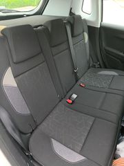 Peugeot 2008 2019 1.2 PURETECH 110 ALLURE-thumb-12