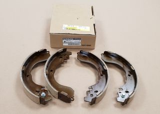 ΣΙΑΓΩΝΕΣ ΦΡΕΝΩΝ NISSAN JUKE F15  D40601UY6A
