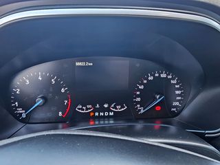 Ford Focus 2019-thumb-3