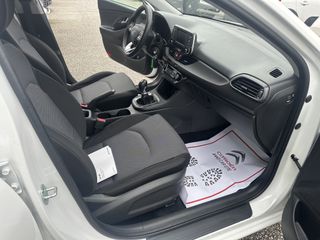 Hyundai i 30 2017 1.4 COMFORT-thumb-10