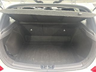 Hyundai i 30 2017 1.4 COMFORT-thumb-13