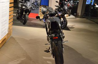 Yamaha XSR 900 GP 2025-thumb-4