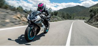 CFmoto 675 SR-R 2026-thumb-12