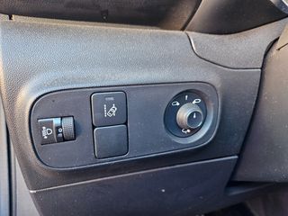 Citroen C3 2018 1.2cc 110PS-ΟΘΟΝΗ-NAVI-KLIMA-ΚΑΜΕΡΑ-thumb-16
