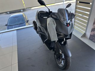 Yamaha XMAX 300 Tech Max 2026