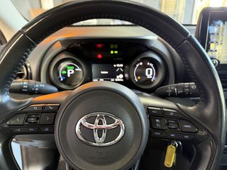 Toyota Yaris 2021 1.5 HYBRID-thumb-17